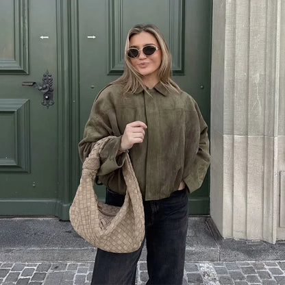 Ebony Coat | Trend 2025